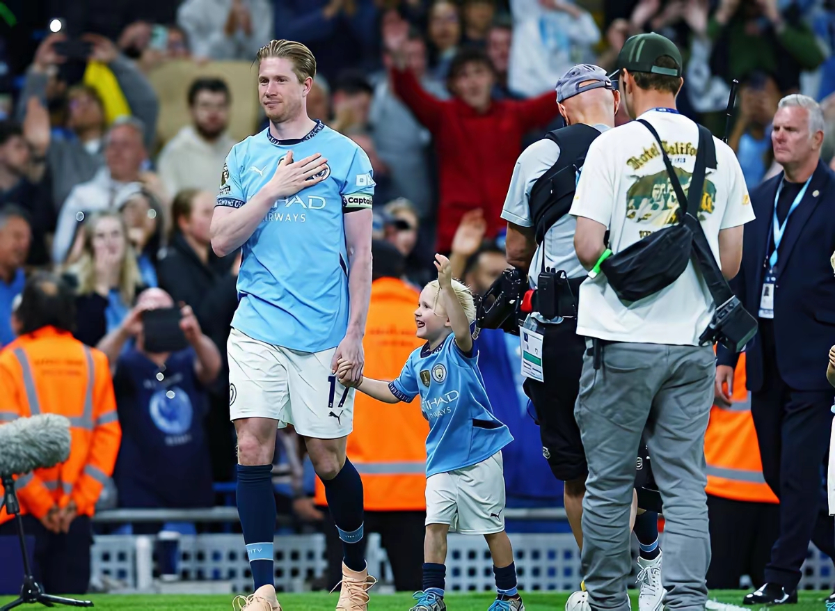 爱游戏开放平台注册 曼城前瞻德布劳内因伤缺阵 蓝月冲击英超神纪录