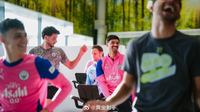 爱游戏开放平台注册赛前上海久事再遭质疑曼联内部沟通备战NBA总决赛，今晨菲尼克斯太阳备战全明星赛看傻球迷的简单介绍